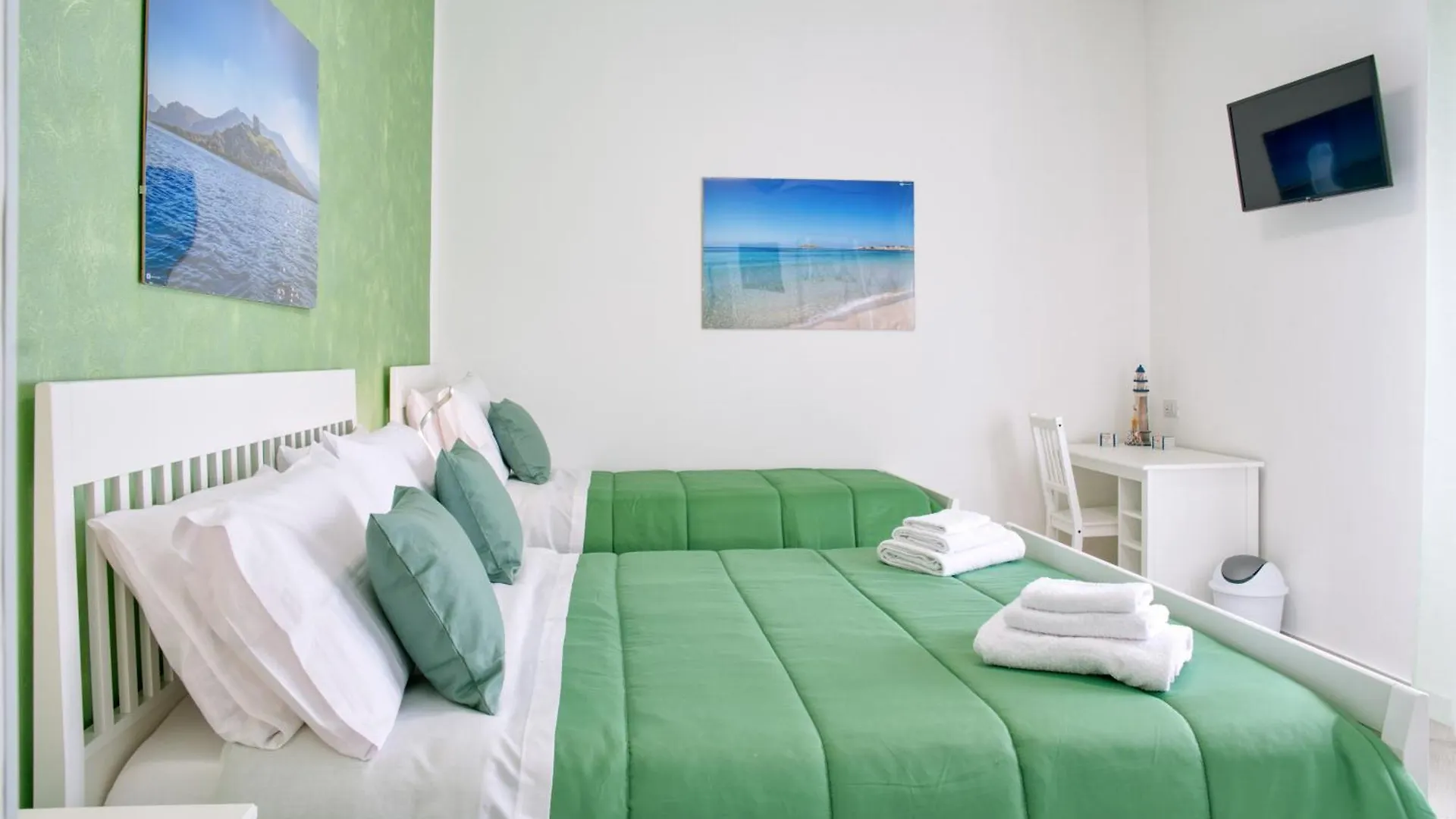 Bed & Breakfast Vista Mare Rooms Isola delle Femmine Italy